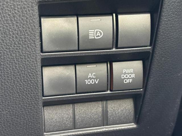 ヴォクシー ハイブリッドＳ－Ｚ　新品タイヤ／保証書／純正　１０インチ　ＳＤナビ／フリップダウンモニター　純正　１２．８インチ／衝突安全装置／両側電動スライドドア／シートヒーター　前席／車線逸脱防止支援システム／シート　合皮　ドラレコ（16枚目）