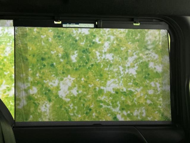 ヴォクシー ハイブリッドＳ－Ｚ　新品タイヤ／保証書／純正　１０インチ　ＳＤナビ／フリップダウンモニター　純正　１２．８インチ／衝突安全装置／両側電動スライドドア／シートヒーター　前席／車線逸脱防止支援システム／シート　合皮　ドラレコ（42枚目）