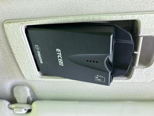 デミオ １５Ｓミストマルーン　純正エアロ／保証書／純正　ＳＤナビ／衝突安全装置／シートヒーター　前席／全方位モニター／車線逸脱防止支援システム／ヘッドランプ　ＬＥＤ／ＥＢＤ付ＡＢＳ／横滑り防止装置／アイドリングストップ　フルエアロ（16枚目）