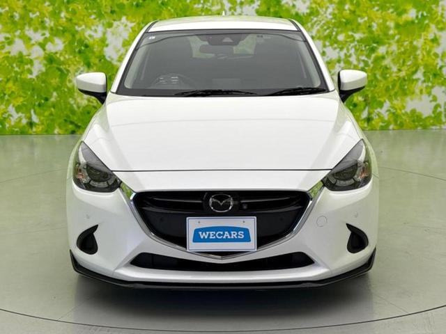 デミオ １５Ｓミストマルーン　純正エアロ／保証書／純正　ＳＤナビ／衝突安全装置／シートヒーター　前席／全方位モニター／車線逸脱防止支援システム／ヘッドランプ　ＬＥＤ／ＥＢＤ付ＡＢＳ／横滑り防止装置／アイドリングストップ　フルエアロ（42枚目）