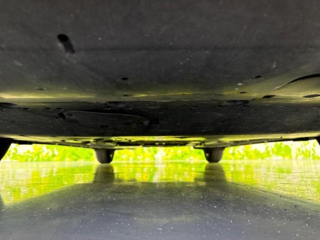 デミオ １５Ｓミストマルーン　純正エアロ／保証書／純正　ＳＤナビ／衝突安全装置／シートヒーター　前席／全方位モニター／車線逸脱防止支援システム／ヘッドランプ　ＬＥＤ／ＥＢＤ付ＡＢＳ／横滑り防止装置／アイドリングストップ　フルエアロ（45枚目）