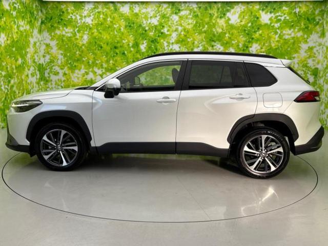 カローラクロス ハイブリッドＺ　新品タイヤ／パノラマルーフ／保証書／ディスプレイオーディオ＋ナビ９インチ／トヨタセーフティセンス／シートヒーター　前席／車線逸脱防止支援システム／シート　ハーフレザー／電動バックドア　サンルーフ（2枚目）