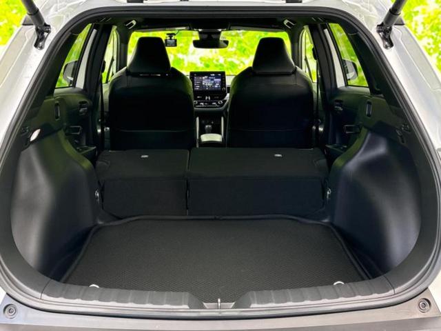 カローラクロス ハイブリッドＺ　新品タイヤ／パノラマルーフ／保証書／ディスプレイオーディオ＋ナビ９インチ／トヨタセーフティセンス／シートヒーター　前席／車線逸脱防止支援システム／シート　ハーフレザー／電動バックドア　サンルーフ（19枚目）