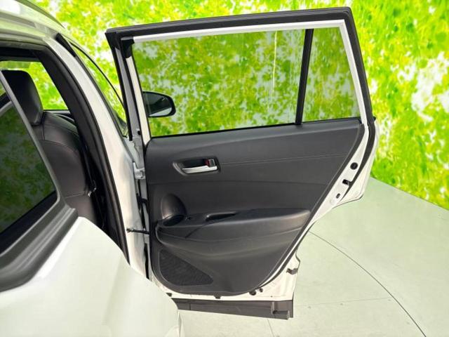 カローラクロス ハイブリッドＺ　新品タイヤ／パノラマルーフ／保証書／ディスプレイオーディオ＋ナビ９インチ／トヨタセーフティセンス／シートヒーター　前席／車線逸脱防止支援システム／シート　ハーフレザー／電動バックドア　サンルーフ（21枚目）