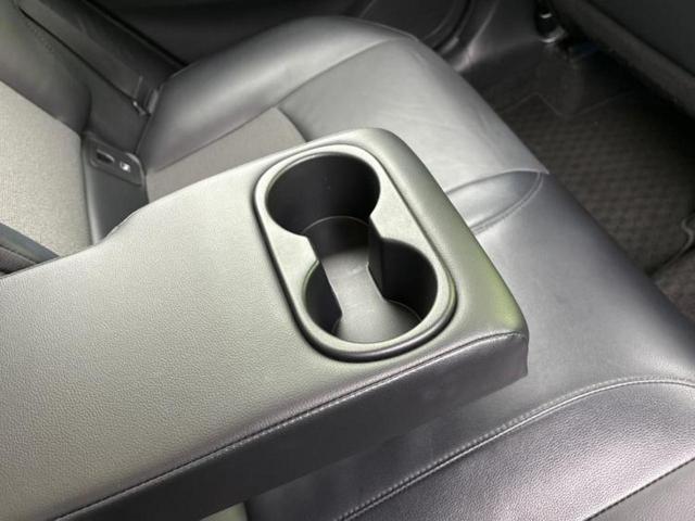 カローラクロス ハイブリッドＺ　新品タイヤ／パノラマルーフ／保証書／ディスプレイオーディオ＋ナビ９インチ／トヨタセーフティセンス／シートヒーター　前席／車線逸脱防止支援システム／シート　ハーフレザー／電動バックドア　サンルーフ（41枚目）