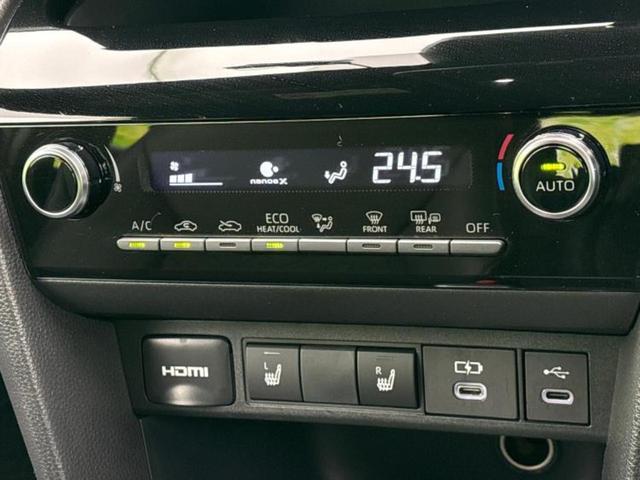 ヤリスクロス ハイブリッドＺウルバーノ　保証書／ディスプレイオーディオ＋ナビ８インチ／トヨタセーフティセンス／シートヒーター　前席／パノラミックビューモニター／車線逸脱防止支援システム／シート　ハーフレザー／ヘッドランプ　ＬＥＤ　電動シート（13枚目）