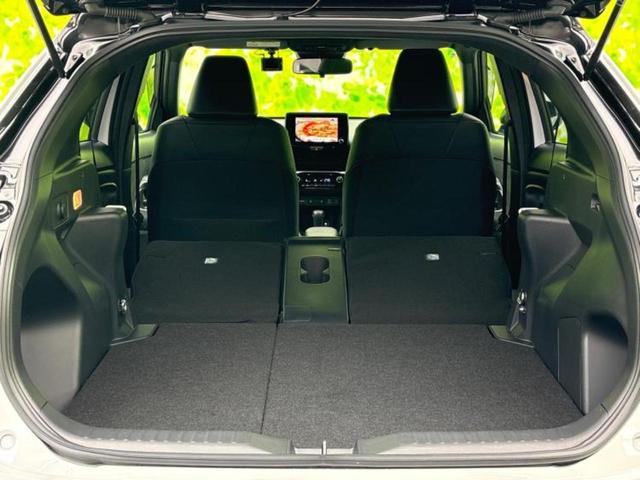 ヤリスクロス ハイブリッドＺウルバーノ　保証書／ディスプレイオーディオ＋ナビ８インチ／トヨタセーフティセンス／シートヒーター　前席／パノラミックビューモニター／車線逸脱防止支援システム／シート　ハーフレザー／ヘッドランプ　ＬＥＤ　電動シート（19枚目）