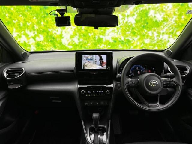 ヤリスクロス ハイブリッドＺウルバーノ　保証書／ディスプレイオーディオ＋ナビ８インチ／トヨタセーフティセンス／シートヒーター　前席／パノラミックビューモニター／車線逸脱防止支援システム／シート　ハーフレザー／ヘッドランプ　ＬＥＤ　電動シート（37枚目）