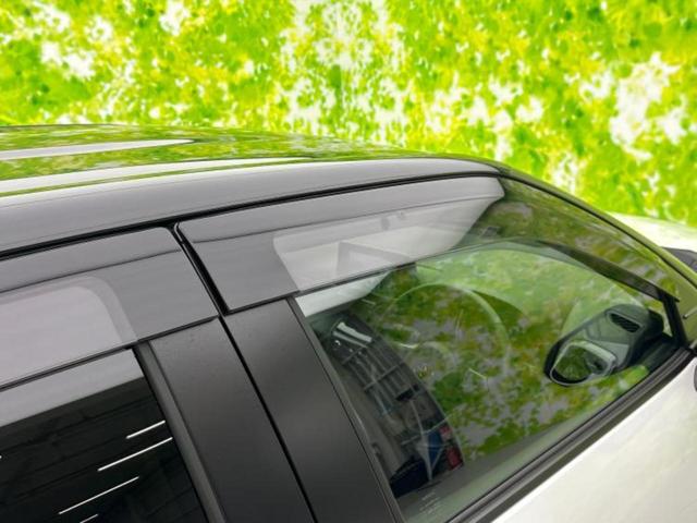 ヤリスクロス ハイブリッドＺウルバーノ　保証書／ディスプレイオーディオ＋ナビ８インチ／トヨタセーフティセンス／シートヒーター　前席／パノラミックビューモニター／車線逸脱防止支援システム／シート　ハーフレザー／ヘッドランプ　ＬＥＤ　電動シート（42枚目）