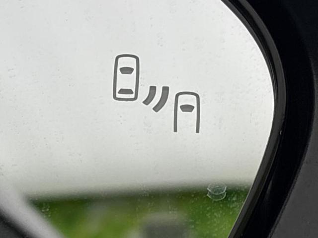 ヤリスクロス ハイブリッドＺウルバーノ　保証書／ディスプレイオーディオ＋ナビ８インチ／トヨタセーフティセンス／シートヒーター　前席／パノラミックビューモニター／車線逸脱防止支援システム／シート　ハーフレザー／ヘッドランプ　ＬＥＤ　電動シート（43枚目）