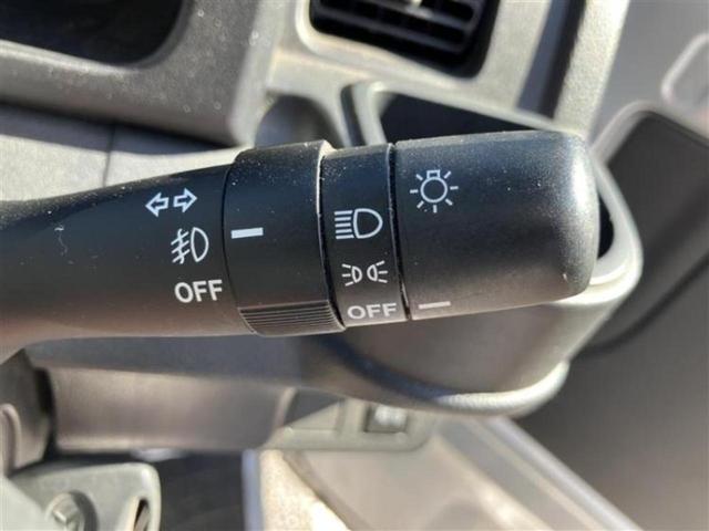 ハイゼットトラック エクストラ 新品タイヤ/保証書/ETC/エアバッグ 運転席/パワーウインドウ/キーレスエントリー/パワーステアリング/マニュアルエアコン/アクセサリーソケット/CD/ラジオ(12枚目)