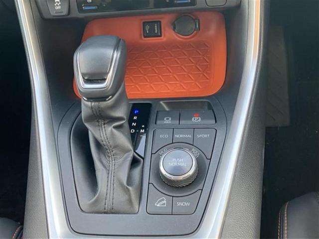 RAV4 4WDアドベンチャー 保証書/純正 9インチ SDナビ/衝突安全装置/シートヒーター 前席/車線逸脱防止支援システム/シート 合皮/電動バックドア/ヘッドランプ LED/Bluetooth接続/HDMI接続/ETC 4WD(18枚目)