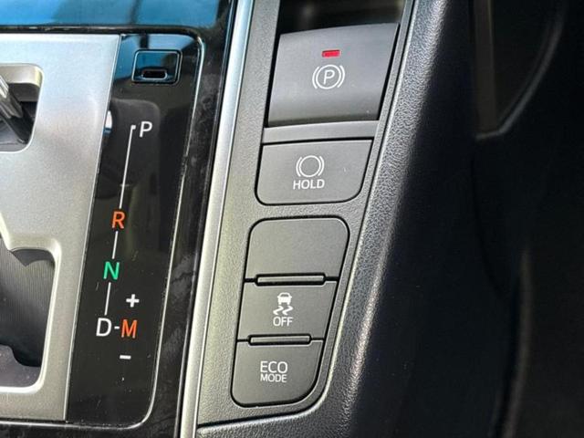 アルファード Ｓ　新品タイヤ／ディスプレイオーディオ＋ナビ８インチ／トヨタセーフティセンス／両側電動スライドドア／車線逸脱防止支援システム／ドライブレコーダー　前後／ヘッドランプ　ＬＥＤ　衝突被害軽減システム　禁煙車（15枚目）