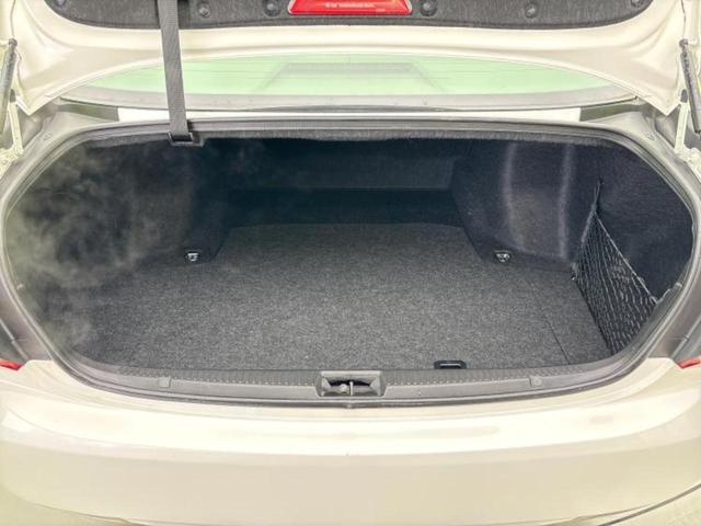 クラウン ロイヤルサルーンスペシャルパッケージ　保証書／ヘッドランプ　ＨＩＤ／ＥＴＣ／ＥＢＤ付ＡＢＳ／横滑り防止装置／クルーズコントロール／エアバッグ　運転席／エアバッグ　助手席／ＭＴモード付き／アルミホイール　純正　１６インチ　ＨＩＤヘッドライト（8枚目）