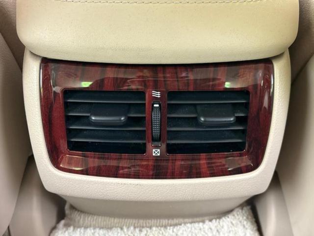 クラウン ロイヤルサルーンスペシャルパッケージ　保証書／ヘッドランプ　ＨＩＤ／ＥＴＣ／ＥＢＤ付ＡＢＳ／横滑り防止装置／クルーズコントロール／エアバッグ　運転席／エアバッグ　助手席／ＭＴモード付き／アルミホイール　純正　１６インチ　ＨＩＤヘッドライト（39枚目）