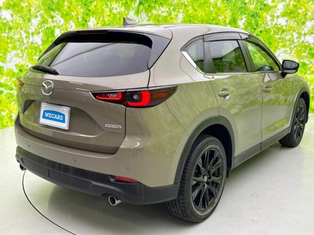 ＣＸ－５ ４ＷＤ２０Ｓブラックトーンエディション　純正　１０インチ　ＳＤナビ／衝突安全装置／シートヒーター／全方位モニター／車線逸脱防止支援システム／シート　ハーフレザー／電動バックドア／ヘッドランプ　ＬＥＤ／ＥＴＣ／ＥＢＤ付ＡＢＳ　全周囲カメラ（3枚目）