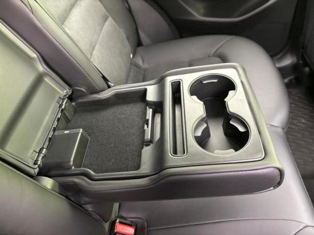 ＣＸ－５ ４ＷＤ２０Ｓブラックトーンエディション　純正　１０インチ　ＳＤナビ／衝突安全装置／シートヒーター／全方位モニター／車線逸脱防止支援システム／シート　ハーフレザー／電動バックドア／ヘッドランプ　ＬＥＤ／ＥＴＣ／ＥＢＤ付ＡＢＳ　全周囲カメラ（40枚目）