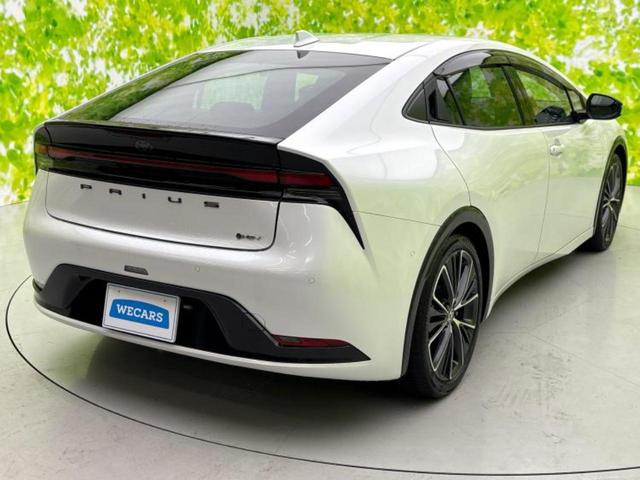 プリウス ４ＷＤ　Ｚ　ディスプレイオーディオ＋ナビ１１インチ／衝突安全装置／シートヒーター　前席／全方位モニター／車線逸脱防止支援システム／シート　合皮／パーキングアシスト　自動操舵／電動バックドア　衝突被害軽減システム（3枚目）