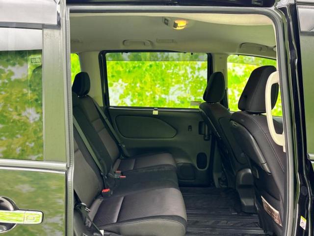 セレナ ハイウェイスターＶセレクション　社外　８インチ　ナビ／エマージェンシーブレーキ／両側電動スライドドア／アラウンドビューモニター／車線逸脱防止支援システム／パーキングアシスト　自動操舵／ドライブレコーダー　前後　衝突被害軽減システム（5枚目）