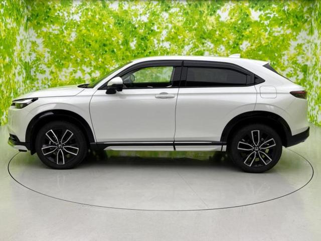 ヴェゼル ｅＨＥＶ　Ｚ　純正エアロ／保証書／ディスプレイオーディオ＋ナビ９インチ／衝突安全装置／シートヒーター／車線逸脱防止支援システム／シート　ハーフレザー／電動バックドア／ドライブレコーダー　前後　衝突被害軽減システム（2枚目）