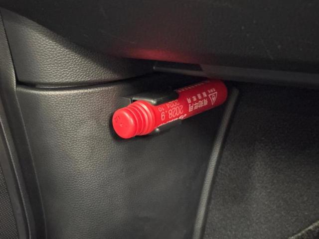 ヴェゼル ｅＨＥＶ　Ｚ　純正エアロ／保証書／ディスプレイオーディオ＋ナビ９インチ／衝突安全装置／シートヒーター／車線逸脱防止支援システム／シート　ハーフレザー／電動バックドア／ドライブレコーダー　前後　衝突被害軽減システム（33枚目）