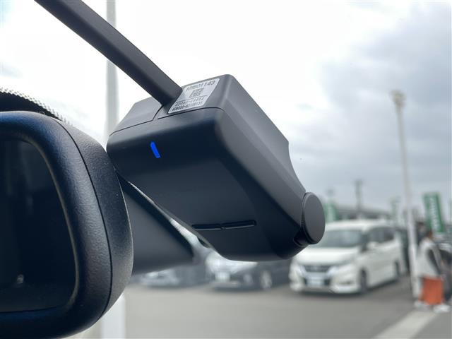 ハイウェイスター　Ｖセレ＋セーフティ　ＳＨＶ　Ａセフ　純正メモリーナビ　フルセグ　Ｂｌｕｅｔｏｏｔｈ　ＬＥＤライト　アラウンドビュー　エマージェンシーブレーキ　レーンキープアシスト　両側パワスラ　ドラレコ　ＥＴＣ　アイドリングストップ　プッシュスタート(9枚目)