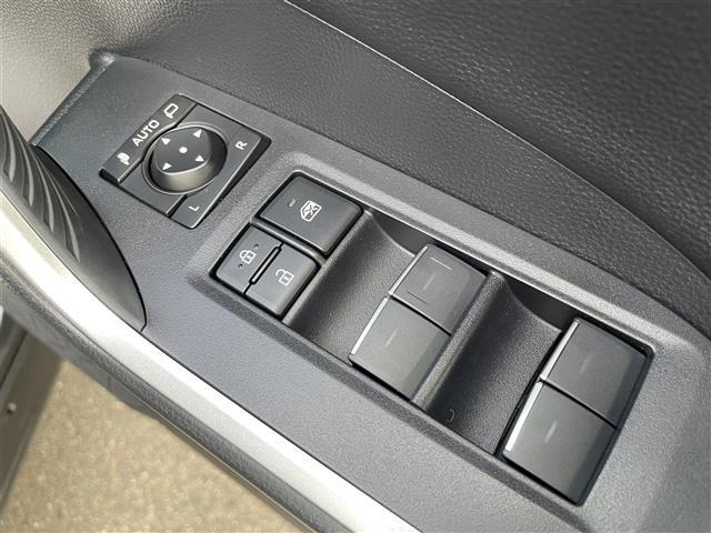 ＲＡＶ４ アドベンチャー　オフロードパッケージＩＩ　４ＷＤ　純正１０．５型ナビ　ＴＶ　Ｂカメラ　ＬＥＤ　ＡＷ　ＥＴＣ　レザーシート　パワーバックドア　ハンドルヒーター　デジタルインナーミラー　レーダークルーズ　保証書（22枚目）