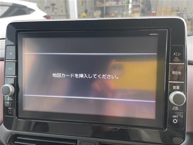 ルークス オーテック　純正９型ナビ　フルセグＴＶ　アラウンドビューモニター　ＥＴＣ　インテリキー　プッシュスタート　専用シート　レーダーブレーキ　ドライブレコーダー　両側パワースライドドア（8枚目）