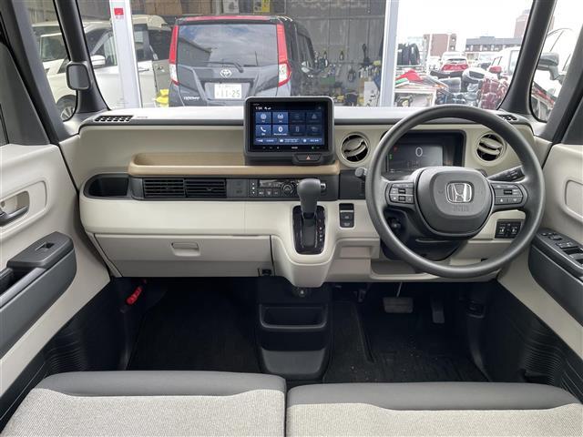 Ｎ－ＢＯＸ ベースグレード　純正８型ディスプレイオーディオ　バックカメラ　ＬＥＤヘッドライト　両側パワースライドドア　スマートキー　レーダークルーズ（2枚目）
