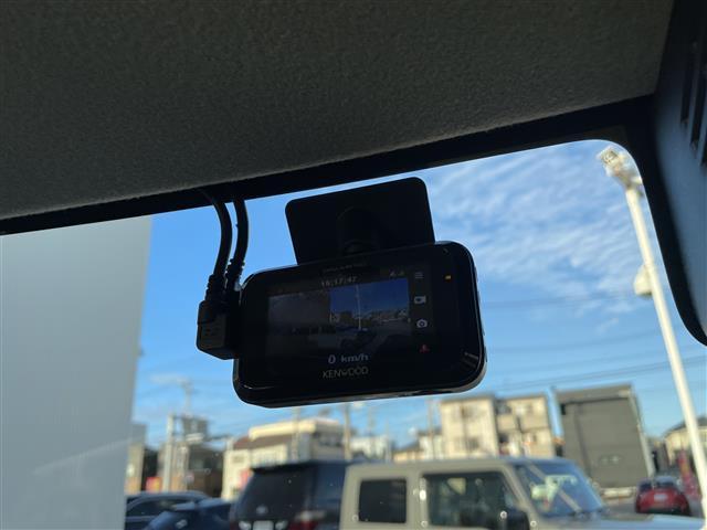 フレアワゴンカスタムスタイル ハイブリッドＸＴ　社外メモリーナビ　フルセグＴＶ　バックカメラ　ＬＥＤヘッドライト　ＥＴＣ　スマートキー　ドライブレコーダー　両側パワースライド　レーダーブレーキ　レーダークルーズ　純正アルミホイール（16枚目）