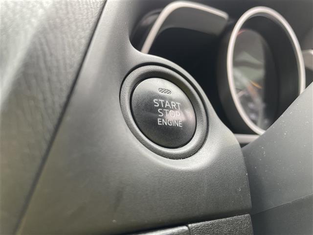 アクセラスポーツ １５Ｓ　４ＷＤ　純正ナビ　バックカメラ　ＬＥＤヘッドライト　ＥＴＣ　社外アルミホイール　スマートキー　プッシュスタート　ドライブレコーダー（16枚目）