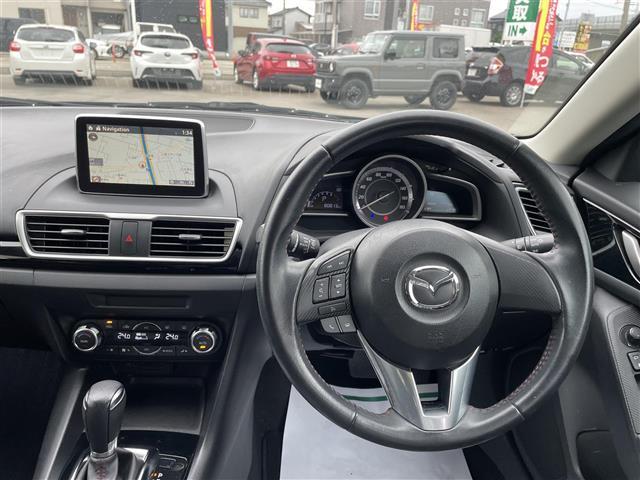 アクセラスポーツ １５Ｓ　４ＷＤ　純正ナビ　バックカメラ　ＬＥＤヘッドライト　ＥＴＣ　社外アルミホイール　スマートキー　プッシュスタート　ドライブレコーダー（24枚目）