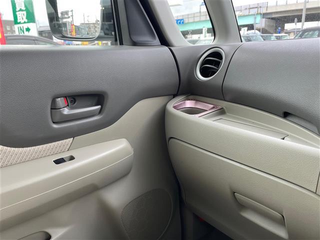 スペーシア Ｘ　４ＷＤ　社外メモリーナビ　フルセグＴＶ　バックカメラ　両側パワースライド　ＨＩＤヘッドライト　ＥＴＣ　スマートキー　レーダーブレーキ（9枚目）