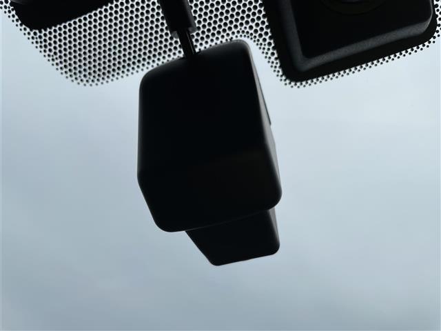 インプレッサスポーツ 2.0i-Lアイサイト ワンオーナー 純正メーカーナビ フルセグTV バックカメラ LEDヘッドライト ETC ドライブレコーダー レーダークルーズ アルミホイール スタッドレスあり(11枚目)