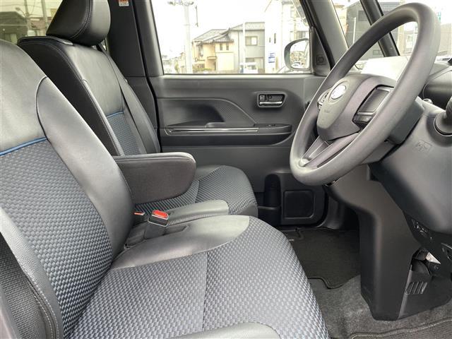 シフォン カスタムＲ　純正１０型ナビ　フルセグＴＶ　バックカメラ　ＬＥＤヘッドライト　ＥＴＣ　ドライブレコーダー　両側パワースライドドア　シートヒーター（3枚目）