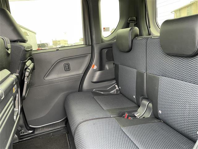 シフォン カスタムＲ　純正１０型ナビ　フルセグＴＶ　バックカメラ　ＬＥＤヘッドライト　ＥＴＣ　ドライブレコーダー　両側パワースライドドア　シートヒーター（6枚目）