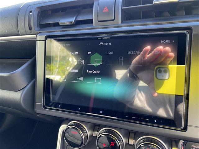 ＢＲＺ Ｓ　純正９型ナビ　フルセグＴＶ　バックカメラ　ＳＴＩスポイラー　フジツボマフラー　ＬＥＤヘッドライト　クルーズコントロール　ハーフレザーシート　スマートキー　プッシュスタート（7枚目）