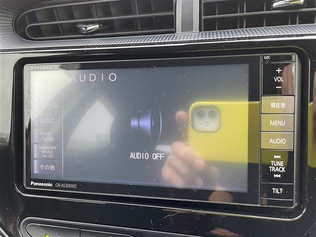 アクア Ｓ　７型ナビ　フルセグＴＶ　バックカメラ　ＬＥＤヘッドライト　ＥＴＣ　スマートキー　トヨタセーフティセンス　スマートキー　プッシュスタート（9枚目）