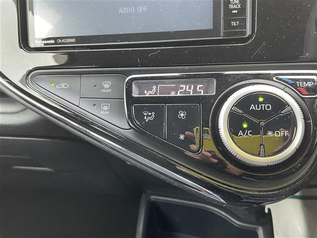 アクア Ｓ　７型ナビ　フルセグＴＶ　バックカメラ　ＬＥＤヘッドライト　ＥＴＣ　スマートキー　トヨタセーフティセンス　スマートキー　プッシュスタート（11枚目）