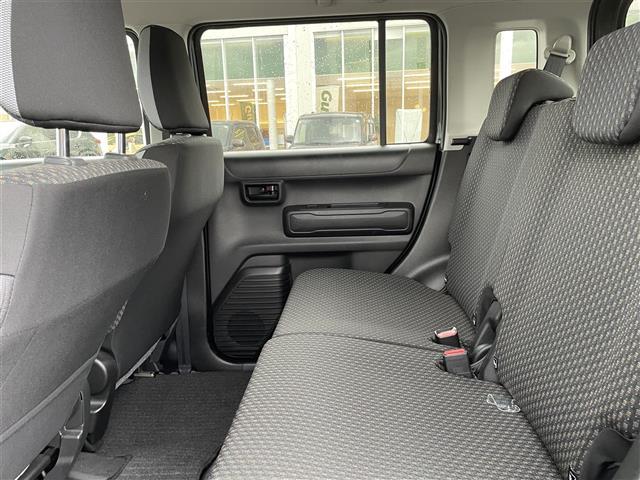 フレアクロスオーバー ハイブリッドＸＧ　社外ディスプレイオーディオ　ＬＥＤヘッドライト　ＥＴＣ　スマートキー　プッシュスタート　レーダーブレーキ　電動ミラー　レーダークルーズ（6枚目）