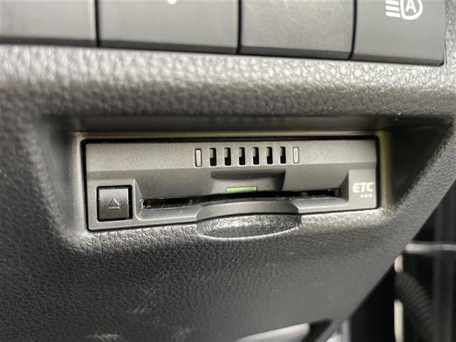 RAV4 アドベンチャー 純正ディスプレイオーディオ バックカメラ LEDヘッドライト ETC ブラインドスポットモニター LEDヘッドライト スマートキー プッシュスタート 電動ミラー レーダークルーズ(19枚目)