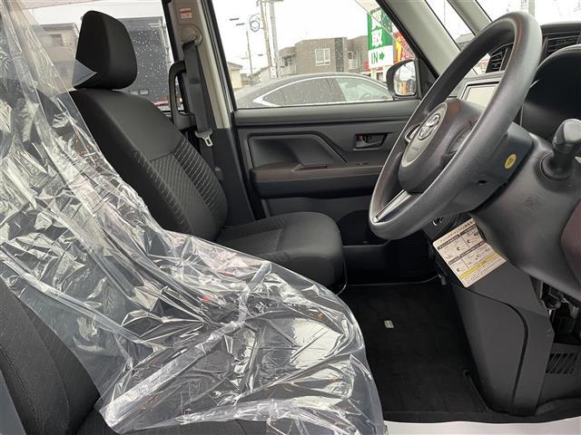 ルーミー Ｘ　Ｓ　４ＷＤ　純正ナビ　ワンセグＴＶ　スマートキー　プッシュスタート　電動ミラー　スマートアシスト　オートライト　パワースライド（3枚目）