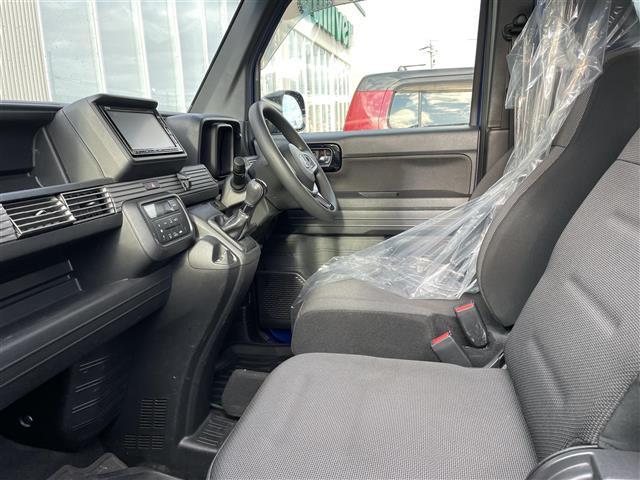 Ｎ－ＶＡＮ＋スタイル ファン・ホンダセンシング　４ＷＤ　純正ナビ　フルセグＴＶ　バックカメラ　ＬＥＤヘッドライト　ＥＴＣ　スマートキー　プッシュスタート　電動ミラー　スタッドレス＆ホイール積み込み（4枚目）