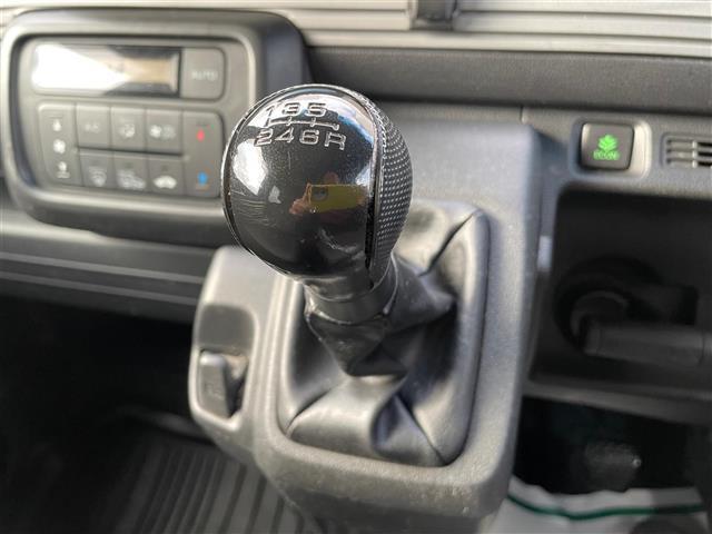 Ｎ－ＶＡＮ＋スタイル ファン・ホンダセンシング　４ＷＤ　純正ナビ　フルセグＴＶ　バックカメラ　ＬＥＤヘッドライト　ＥＴＣ　スマートキー　プッシュスタート　電動ミラー　スタッドレス＆ホイール積み込み（12枚目）