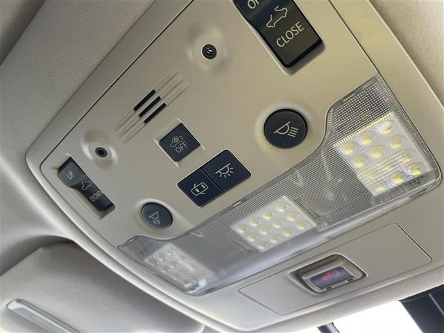 ＩＳ ＩＳ２５０　純正ナビ　フルセグＴＶ　バックカメラ　ＬＥＤライト　ＥＴＣ　ハーフレザーシート　サンルーフ　スマートキー　クルーズコントロール　社外アルミホイール（16枚目）