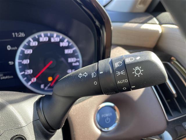 クラウンハイブリッド S Cパッケージ Four 4WD 純正ナビ フルセグTV バックカメラ LEDヘッドライト ETC ドライブレコーダー レーダークルーズ トヨタセーフティセンス スマートキー プッシュスタート パワーシート 保証書(14枚目)