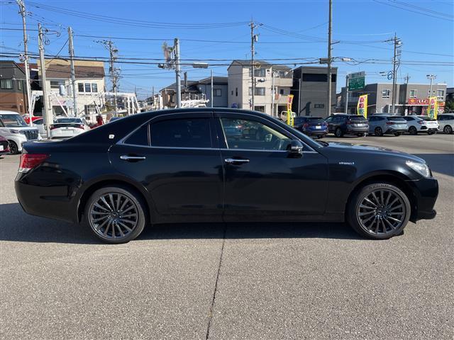 クラウンハイブリッド ロイヤルサルーン Four 4WD 純正ナビ フルセグTV 全方位カメラ LEDヘッドライト クルーズコントロール 社外アルミホイール スマートキー プッシュスタート 電動ミラー(25枚目)