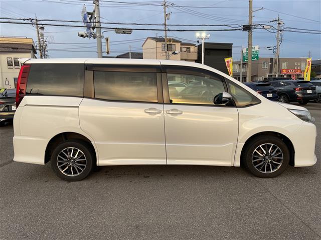 ノア Si 4WD 社外メモリーナビ フルセグTV バックカメラ 両側パワースライド LEDヘッドライト ETC 純正アルミホイール スマートキー プッシュスタート(20枚目)