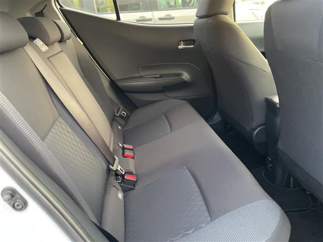 アクア Ｇ　純正ディスプレイオーディオ　バックカメラ　ＬＥＤヘッドライト　ＥＴＣ　ドライブレコーダー　トヨタセーフティセンス　レーダークルーズ　スマートキー　プッシュスタート（5枚目）