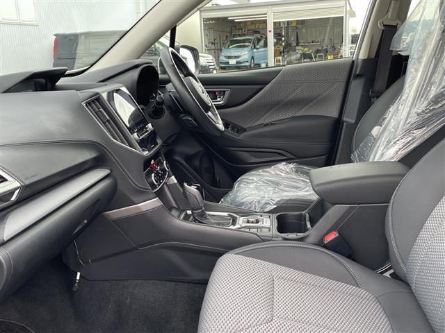 ガリバーグループでは主要メーカー、主要車種をお取り扱いしております。全国約４６０店舗の在庫の中からお客様にピッタリの一台をご提案します。